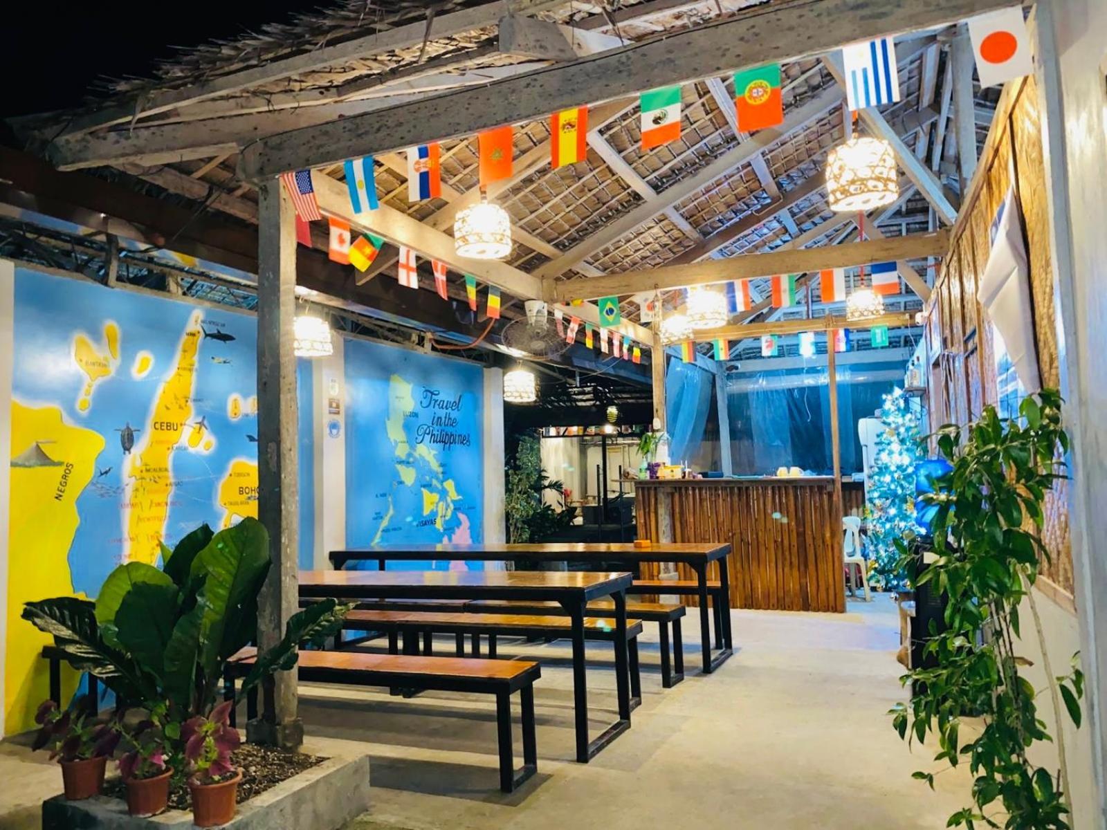 Ananas Guesthouse Moalboal Ngoại thất bức ảnh
